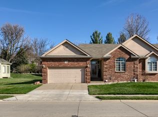 17906 Frances St, Omaha, NE 68130