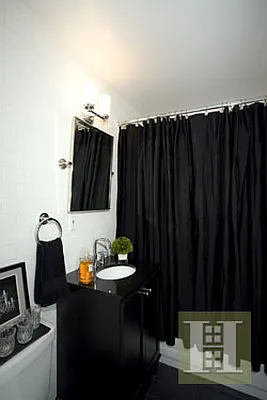 Rented by Halstead Real Estate | media 26