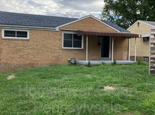 3231 Overlook Dr, McKeesport, PA 15133