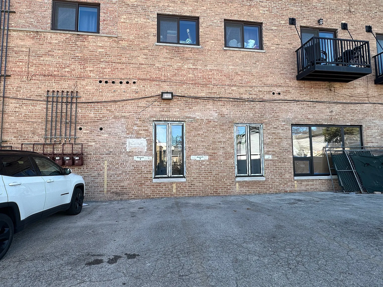 5911 Northwest Highway - 105 — Photo 2