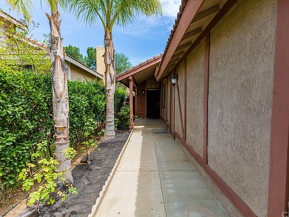 3rd image of 24458 Katrina Ave