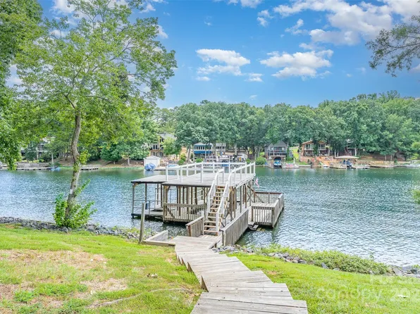 141 Sunrise Point, New London, NC 28127