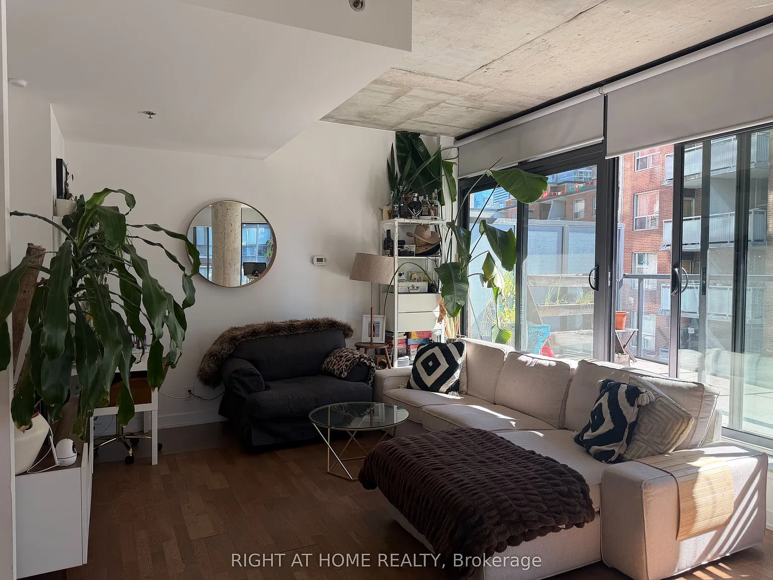 1 bed, $2,700 — Photo 4