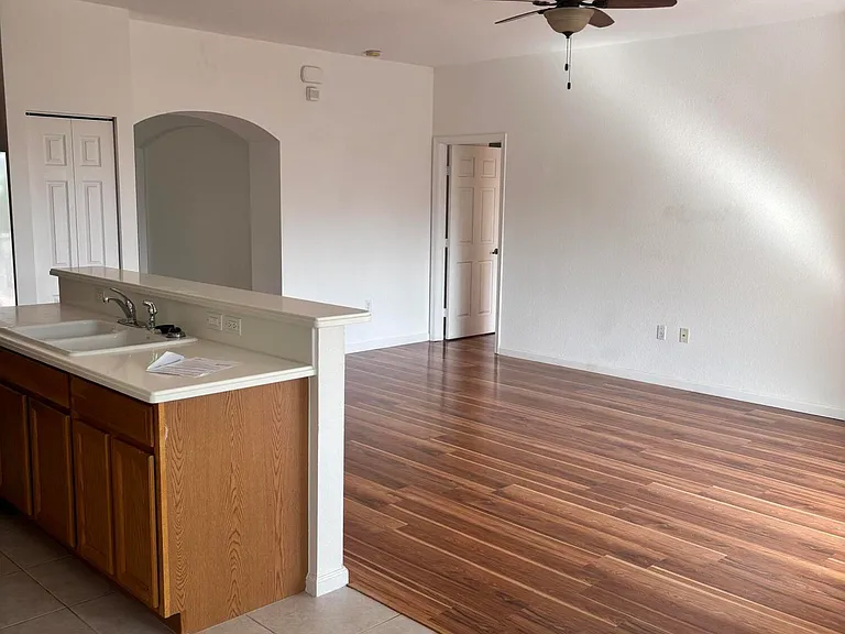 7534 SW Herrington Ln — Photo 7