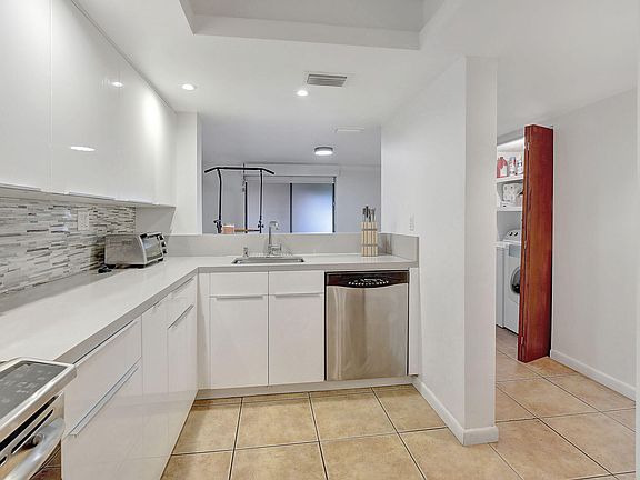 3rd image of 141 SW 96th Terrace #302