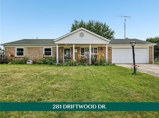 281 Driftwood Dr, Greenville, OH 45331