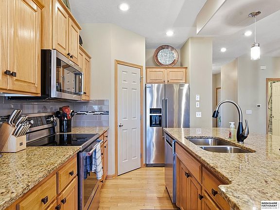 5th image of 10022 S 179th St