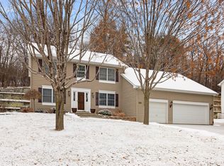 6874 Alpine Trl, Eden Prairie, MN 55346