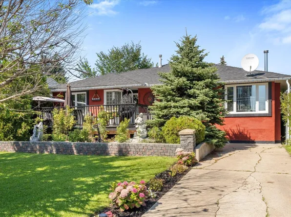 11124 110a Ave NW, Edmonton, AB T5H 1K1