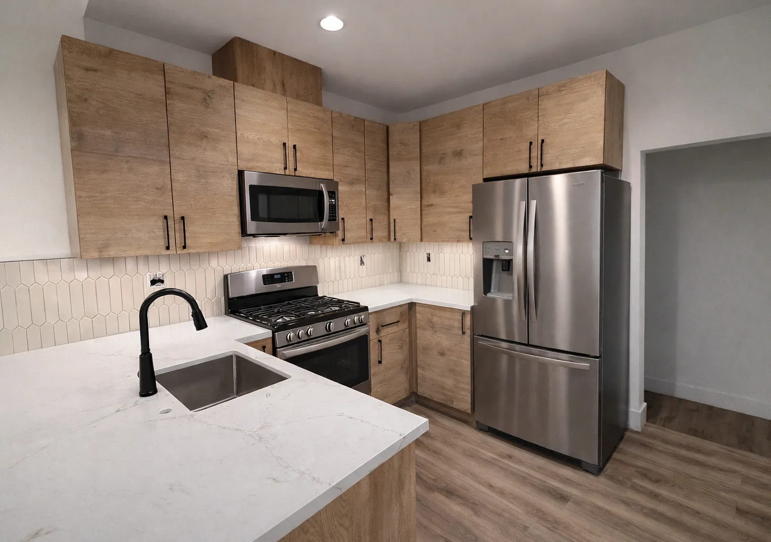 2151 Balboa Ave — Photo 2