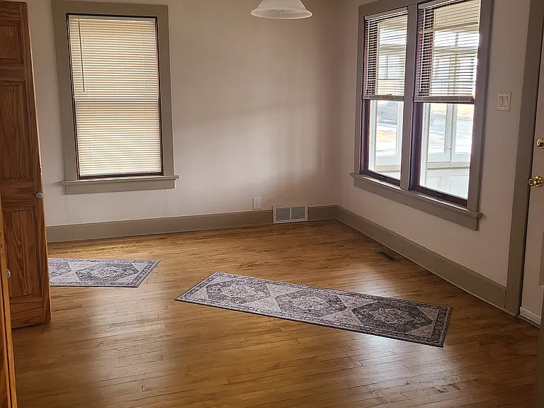 647 S Main St #2 — Photo 10
