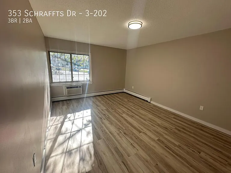 353 Schraffts Dr #3-202 — Photo 2