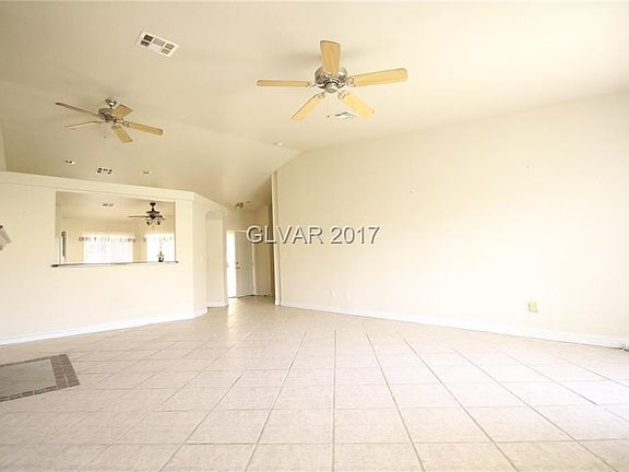 5th image of 1068 Oak Shade Ln #0