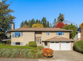 12155 NW Lovejoy St, Portland, OR