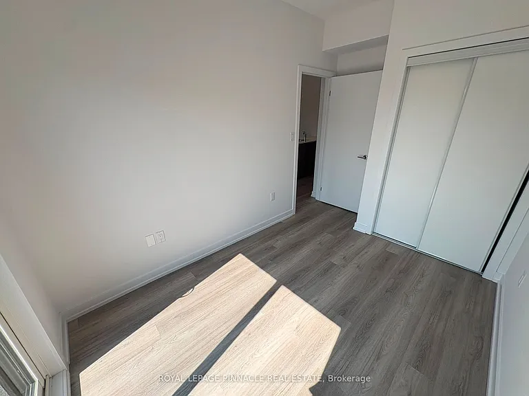 3 Bancroft Ln #202 — Photo 6
