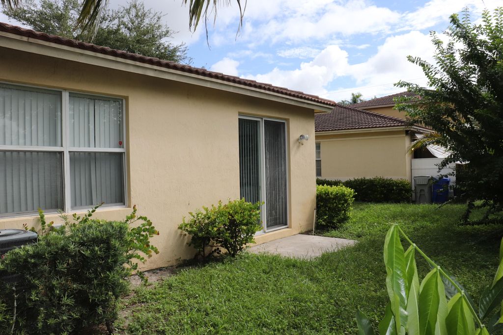 613 NW 21ST Avenue, photo 7