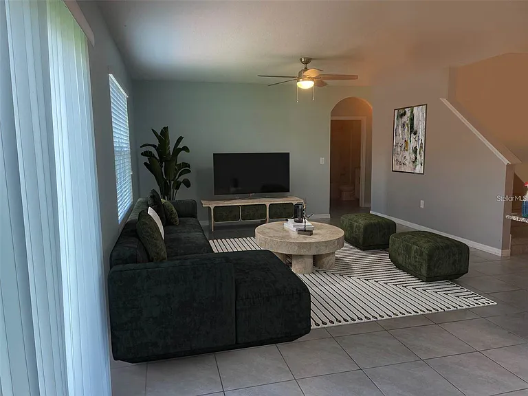 1682 Bay Breeze Dr — Photo 2