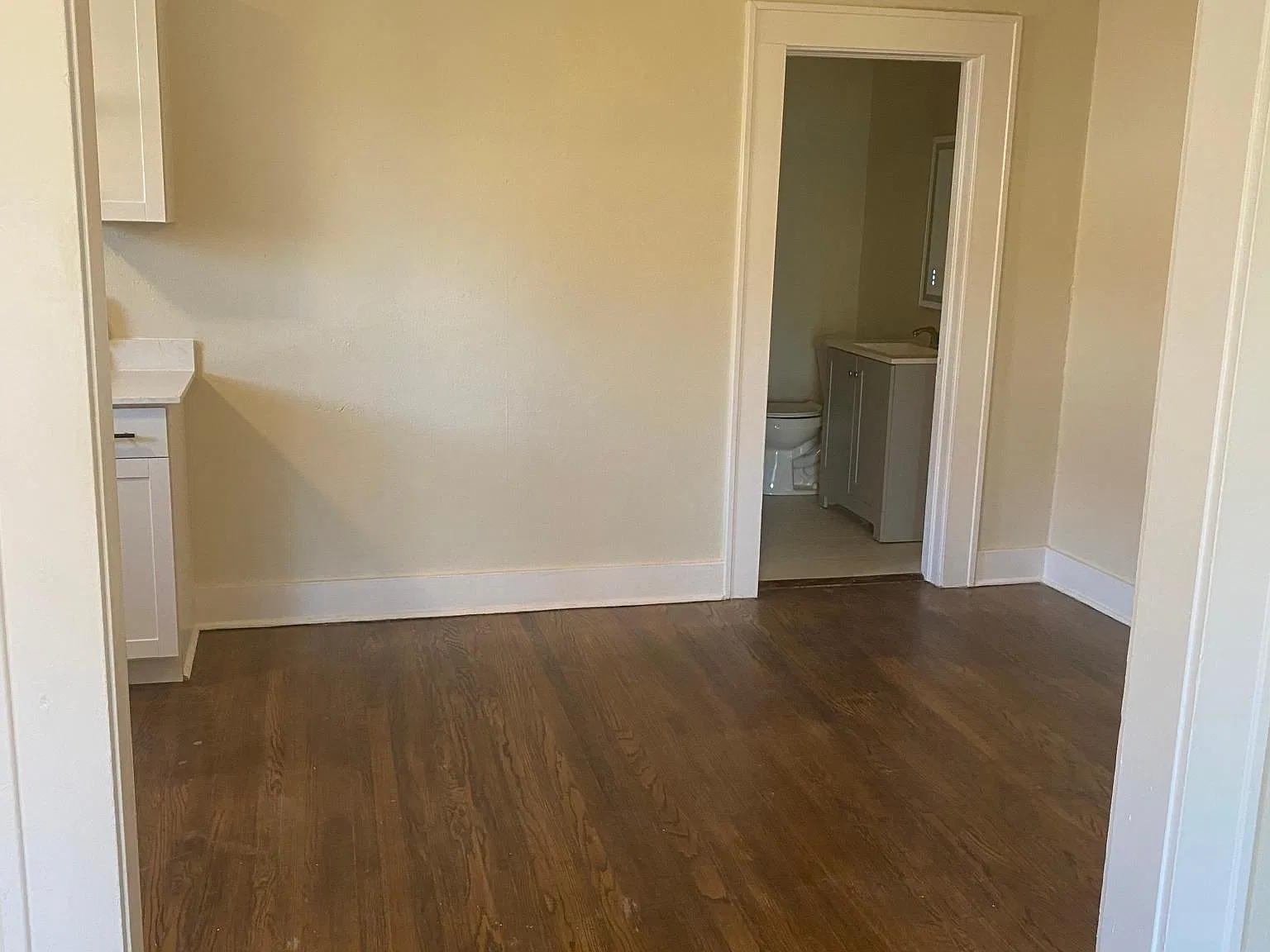 1731 S Quincy Ave — Photo 2