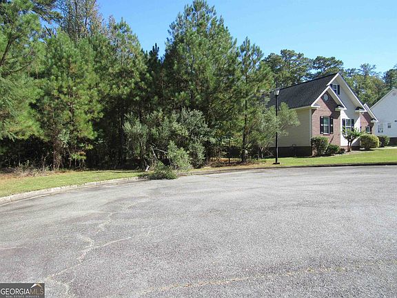 3rd image of 125 N Laura Ann Ct