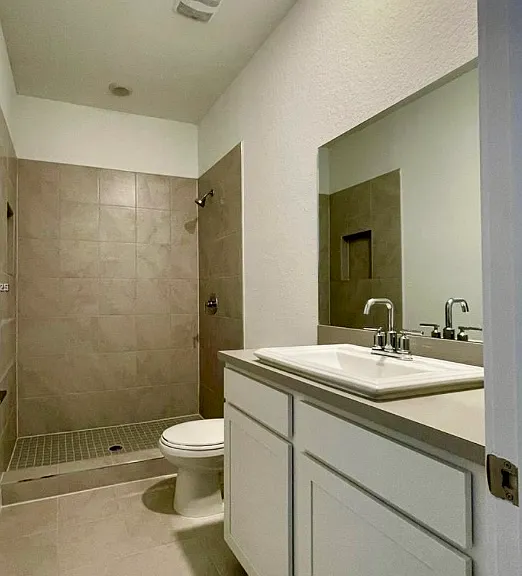350 NE 5th Pl — Photo 7