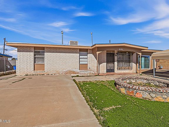 3rd image of 8295 Valle Placido Dr