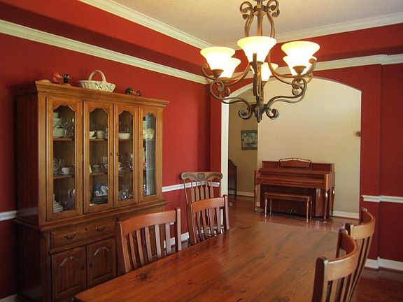 5th image of 1627 Brazoswood Pl