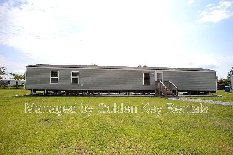 1st image of 106 Lindsey Brooke Ln