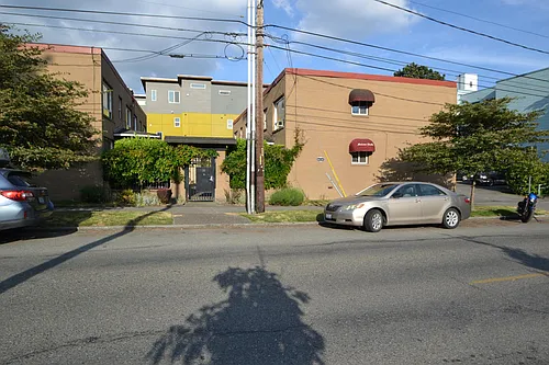 120 14th Ave #B-12 Photo 1