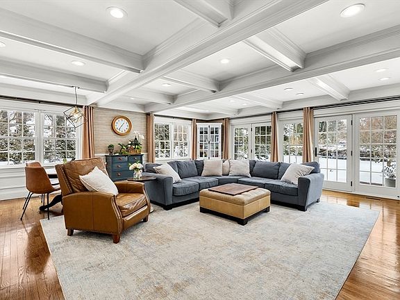 5th image of 16 Porter Rd