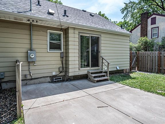 5th image of 4151 Xenia Ave N