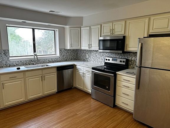 2nd image of 16245 Roanoke St #202
