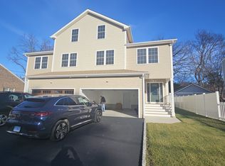 16 Melrose Ave #2, Norwalk, CT 06855