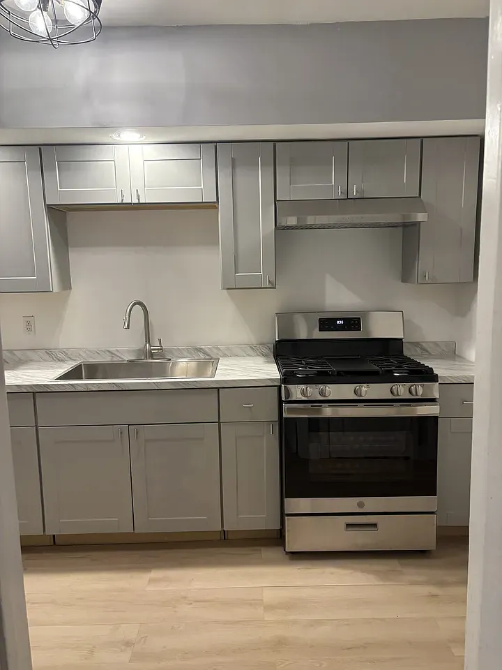 2 bed, 2164 sqft, $1,600 — Photo 2