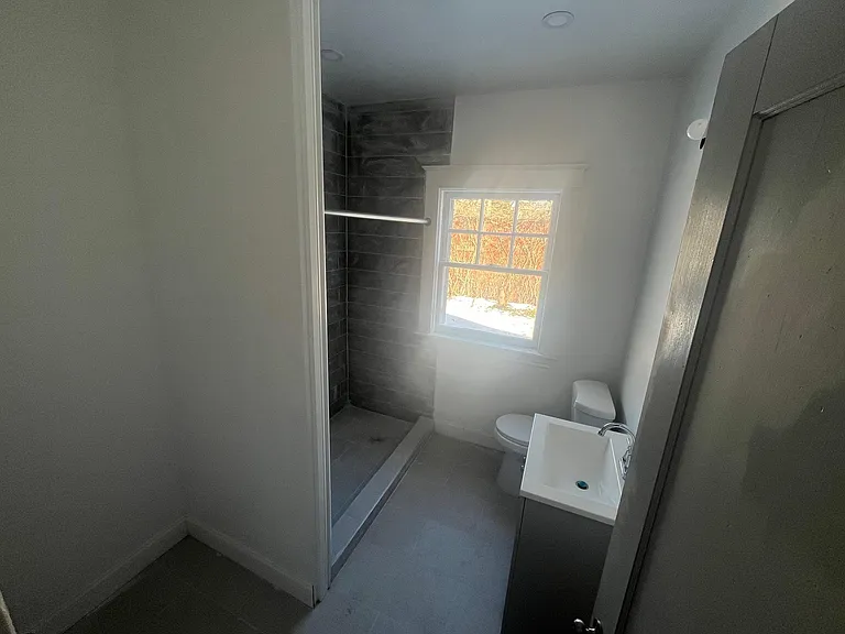 443 5th St #L — Photo 4