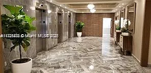 5401 Collins Ave #430 — Photo 8