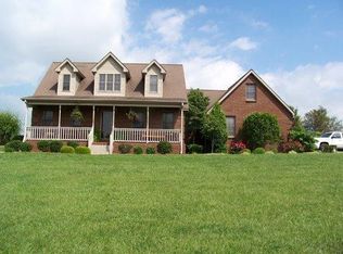 109 Crystal Springs Dr, Mount Sterling, KY 40353