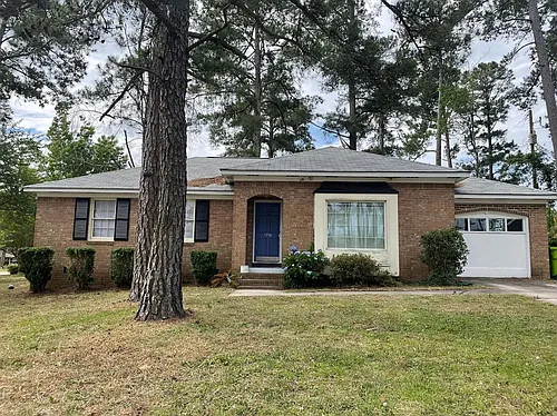 1716 Westchester Dr Photo 1