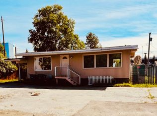 3005 Eureka St #2, Anchorage, AK 99503