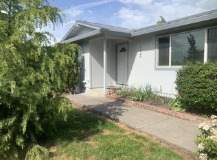 3068 Acacia Way, Medford, OR