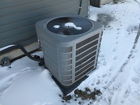Upper Story AC Condensor