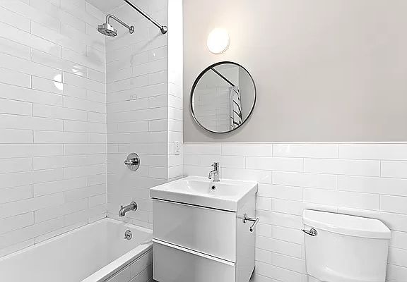 4th image of 1149 Bedford Ave #5B