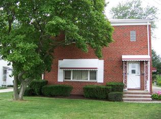 3540 W 210th St, Fairview Park, OH