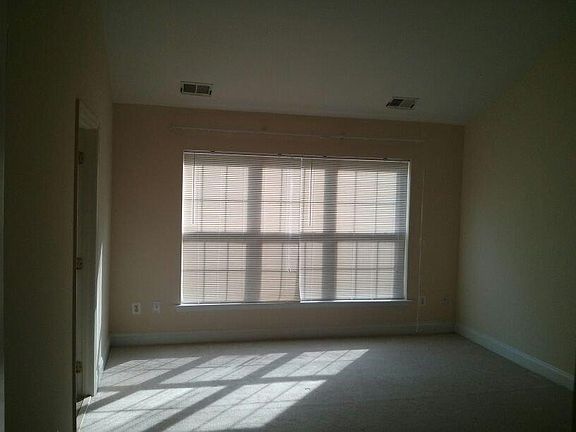 3rd image of 2116 Capstone Cir
