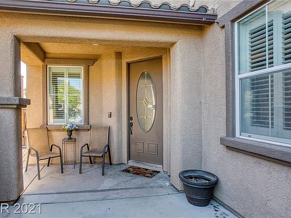 4th image of 3213 Bonassola Ave