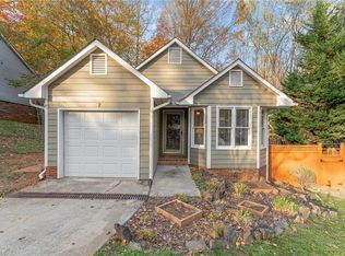 7 Brookshire Ct, Greensboro, NC 27455