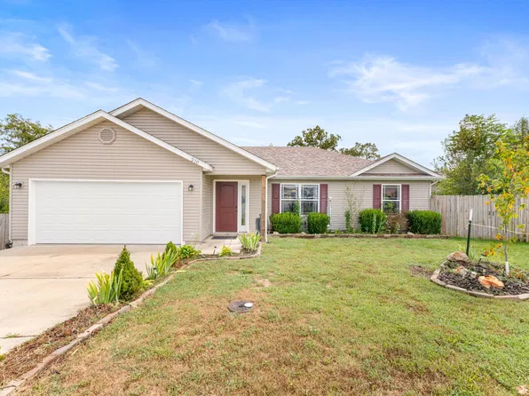 210 Ponderosa Pine Court, Hollister, MO 65672