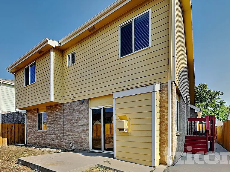 446 W 116th Pl — Photo 16
