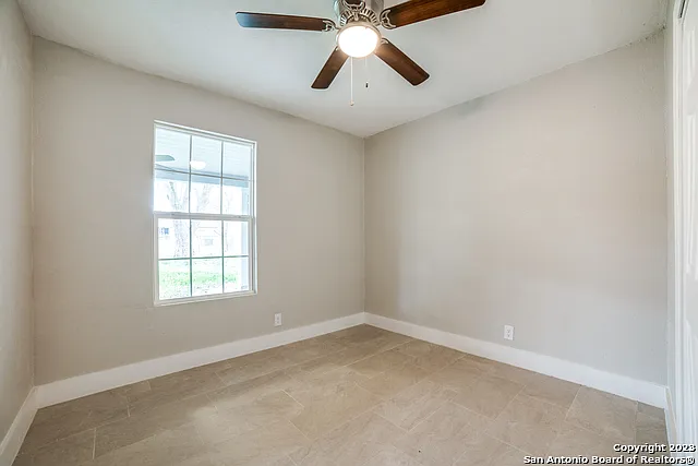 7334 Glen Hart — Photo 15
