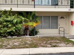5593 40th Ave N APT 319, Kenneth City, FL 33709