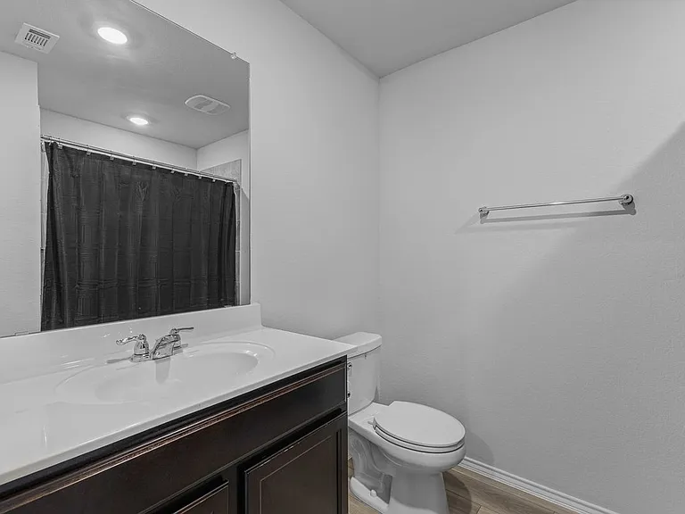 4011 Baerlon Cv — Photo 24